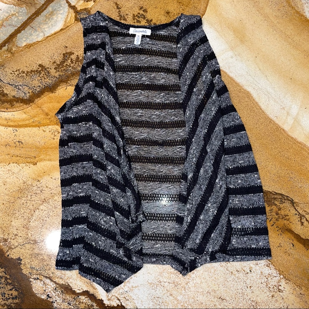 Sleeveless Cardigan
